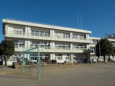 世良田小学校南校舎外壁改修