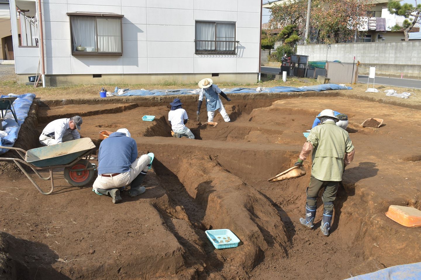 北之庄遺跡発掘調査の様子