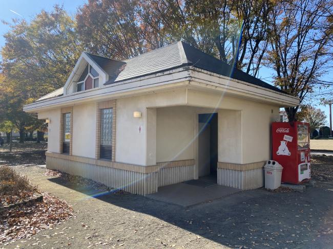 藪塚本町中央運動公園トイレ_着工前1
