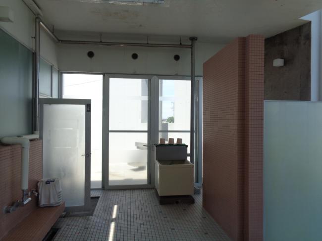 R5休泊行政センター内装改修_旧浴室（前-2）