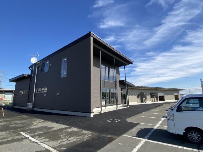 高齢者就労支援施設_外観2