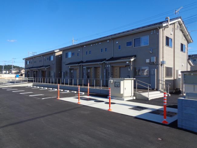 鳥之郷市営住宅21・22・23号棟_外観1