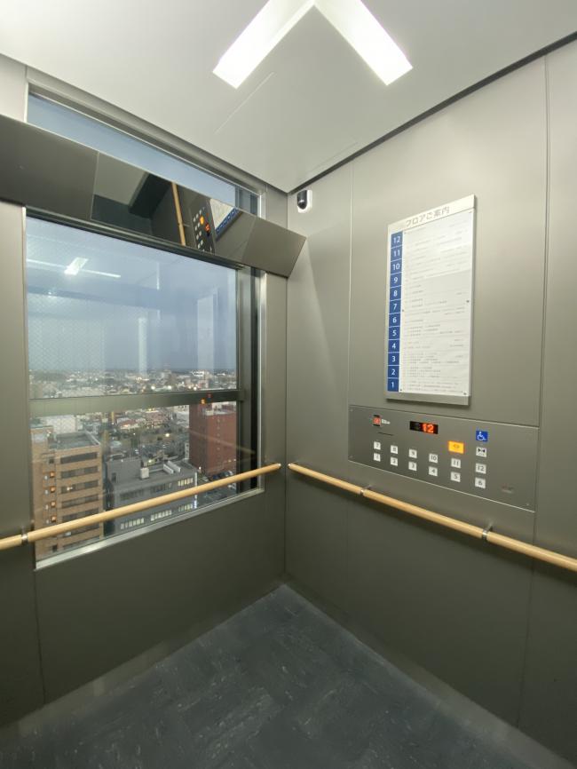 本庁舎エレベーター1～3号機_完成2