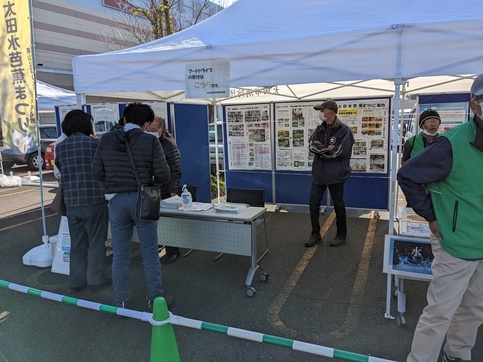 ​屋外ブースの様子の画像