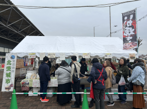 令和7年度朝市の様子4