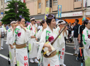 お祭りの様子