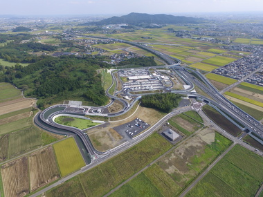 太田強戸スマートICの全景