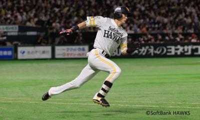 周東佑京選手走塁シーン