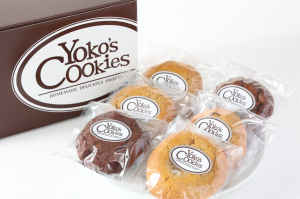 Yoko’s Cookiesのアメリカンクッキー6枚とBOX