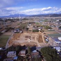 空からみた新田郡庁跡